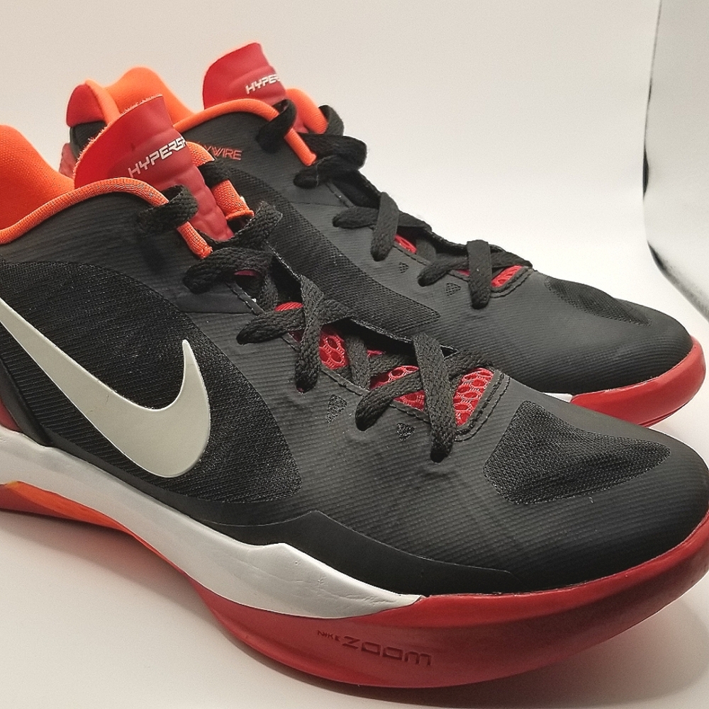 Women's Nike Hyperspike Zoom Volleyball Shoes Size 9.5 Red Black White EUC